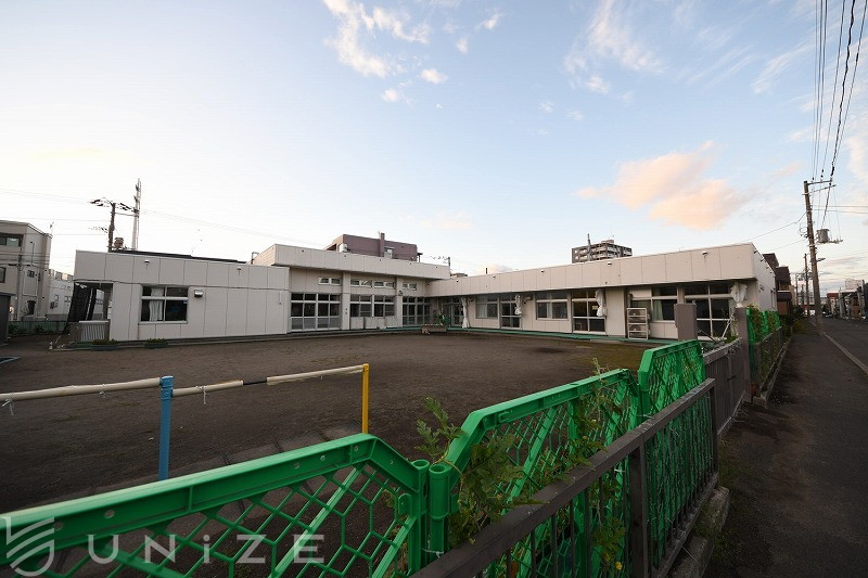 幼稚園・保育園　札幌市美園保育園（幼稚園・保育園）まで206m