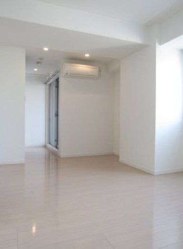 居室・リビング　※別部屋参考写真※現況優先です