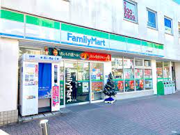 コンビニ　ファミリーマート宿河原駅前店（コンビニ）まで1006m