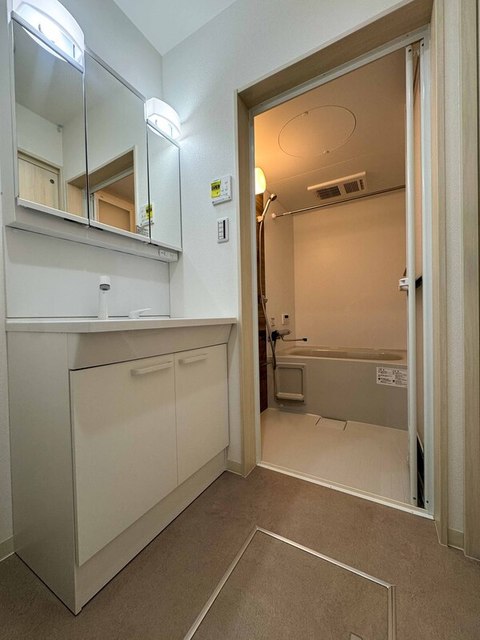 バス・シャワールーム　同仕様