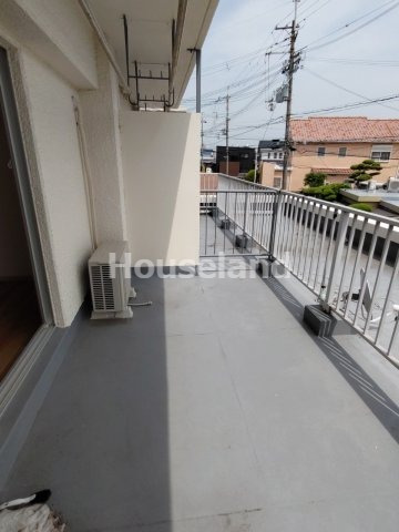 バルコニー　バルコニー付きです