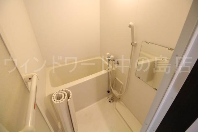 バス・シャワールーム　詳細は、ウィンドワード中の島店までご相談下さい。