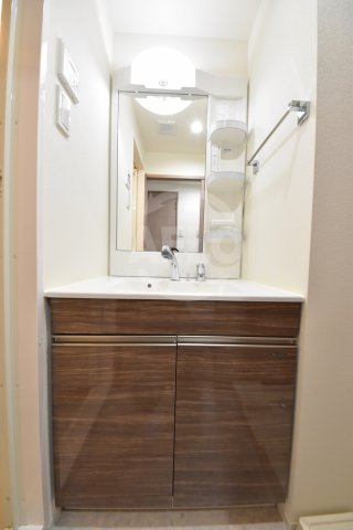 洗面設備　アスヴェル阿波座Blue Earth　独立洗面台