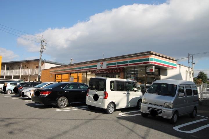 コンビニ　セブン－イレブン名古屋荒子４丁目店（コンビニ）まで630m