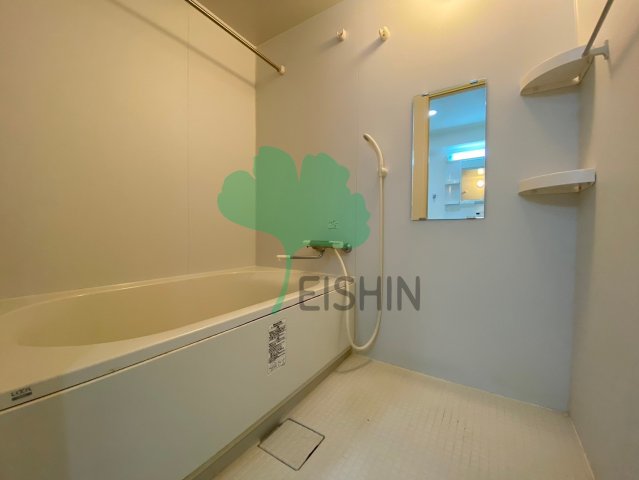 バス・シャワールーム　清潔感のある浴室です！