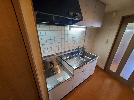 キッチン　※別部屋の写真です