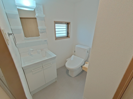 洗面設備　※別部屋の写真です