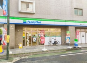 コンビニ　ファミリーマート 練馬北町二丁目店（コンビニ）まで210m