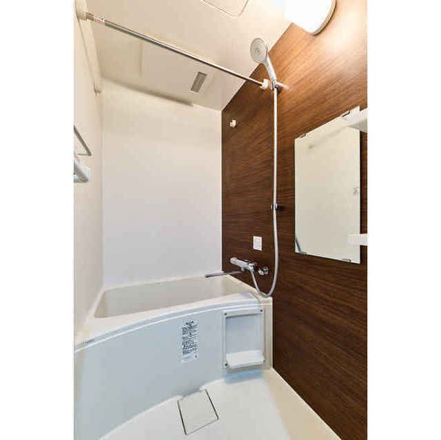 バス・シャワールーム　きれいなお風呂です