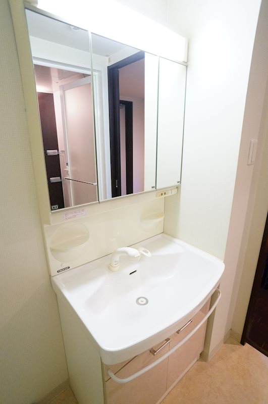 洗面設備　独立洗面台