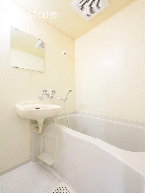 バス・シャワールーム　バスルーム