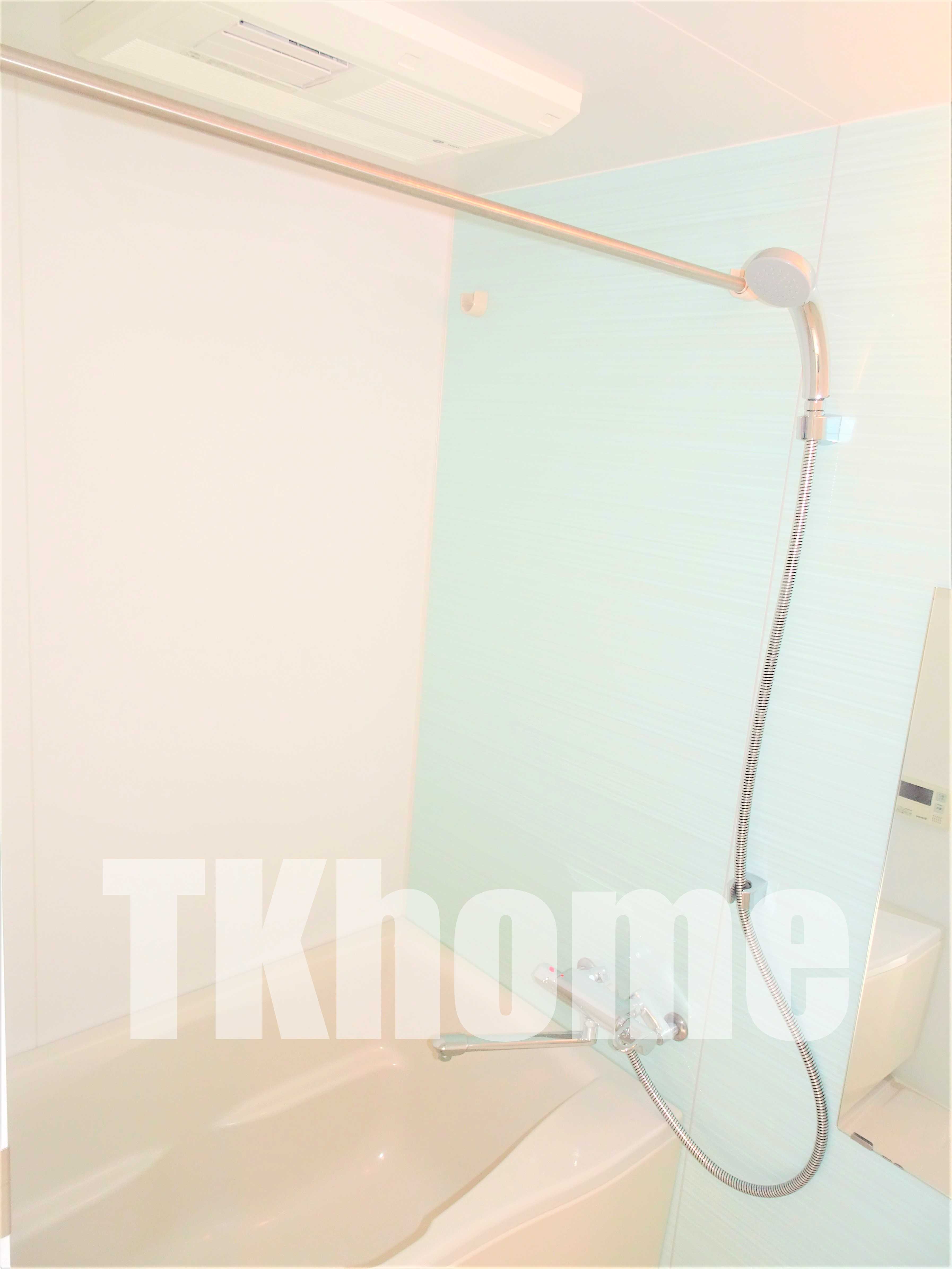 バス・シャワールーム　浴室乾燥機付き