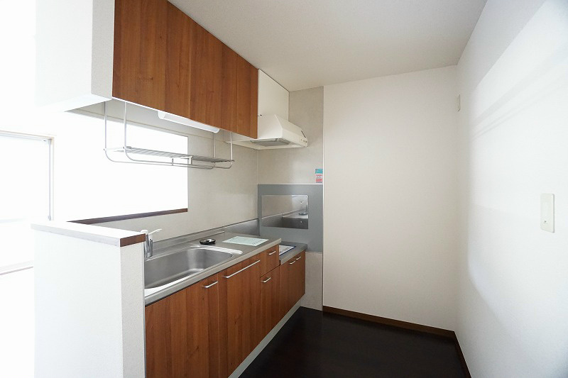 キッチン　ご家族や友人と会話が弾む対面式キッチン