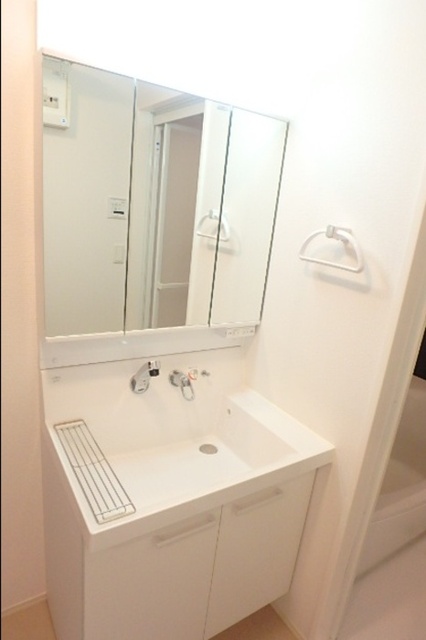 洗面設備　洗髪洗面化粧台