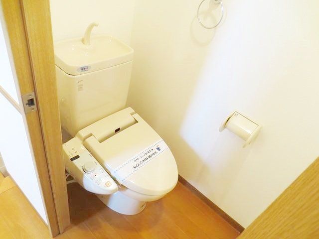 トイレ　お部屋探しは株式会社　タウンハウジング　までお気軽にお問合…