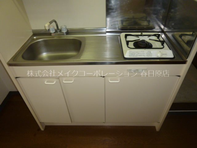 キッチン　写真は同型タイプ