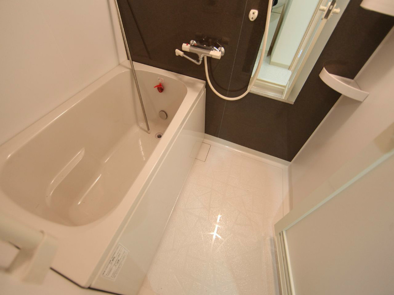 バス・シャワールーム　追い焚き　浴室暖房乾燥機　24時間換気　オートバスバスルーム