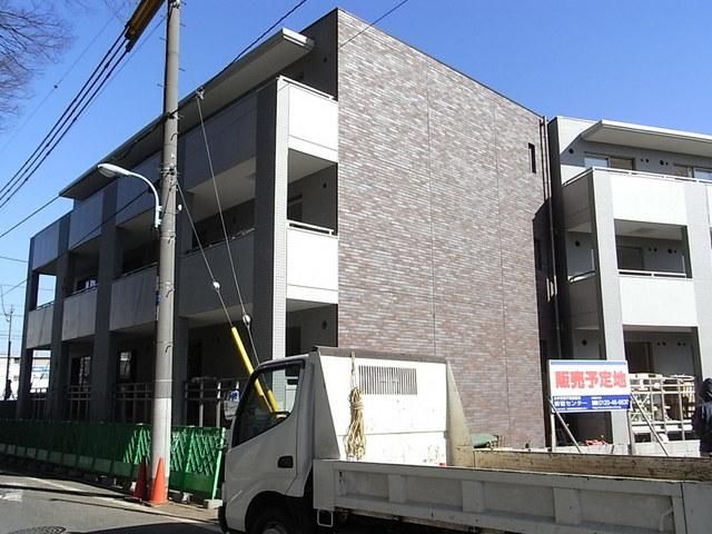 建物外観　外観タイル貼りのマンション