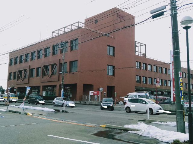 郵便局　富山南郵便局（郵便局）まで502m