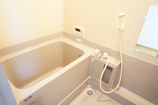 バス・シャワールーム　浴室※同タイプ参考写真