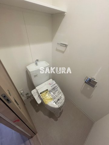 トイレ　嬉しい温水洗浄便座♪