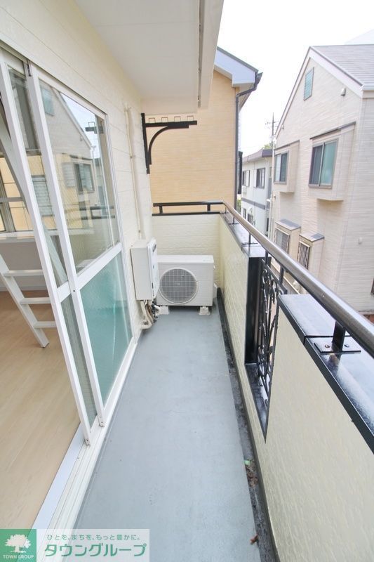 バルコニー　バルコニー