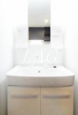 洗面設備　独立洗面台です。