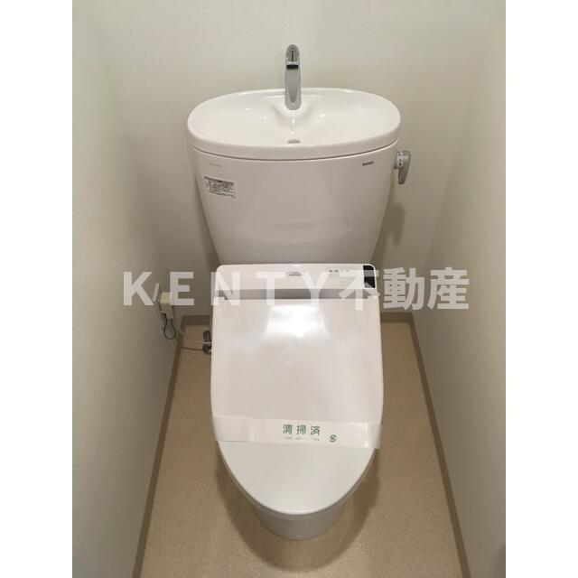 トイレ　清潔感のあるトイレです