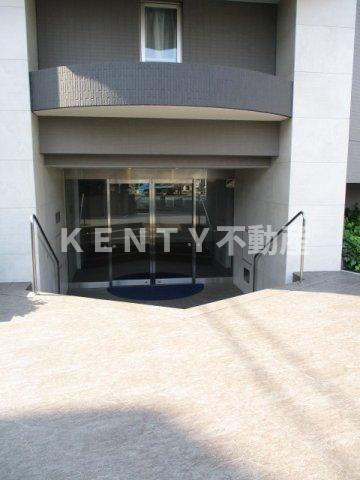 エントランス　毎日通るエントランスはこのようになっています