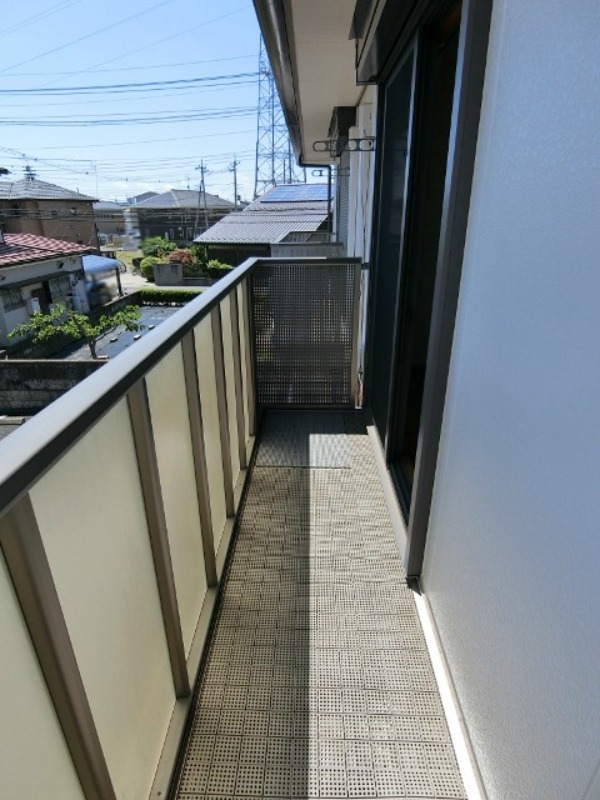 バルコニー　図面と現状に相違がある場合には現状を優先