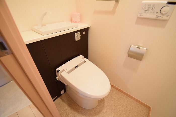 トイレ　コンパクトで使いやすいトイレです