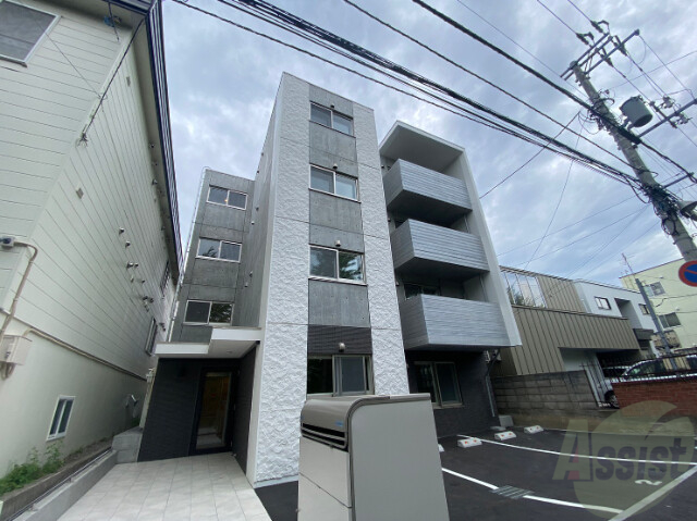 建物外観　札幌市白石区栄通「ＹＵ－ＣＯＵＲＴ南郷１３丁目」