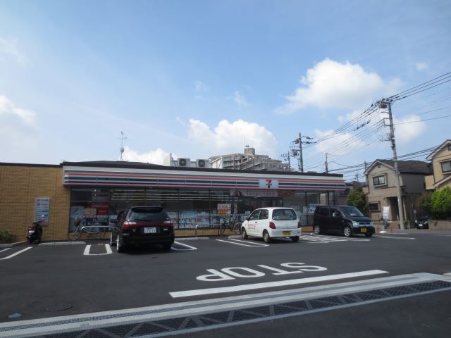 コンビニ　セブンイレブン（コンビニ）まで410m