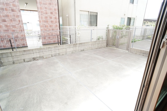 バルコニー　専用庭★