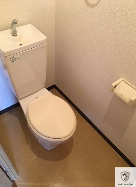 トイレ　イメージ