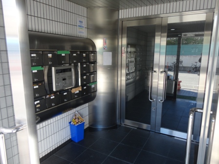 エントランス　ティーホームズ新大阪