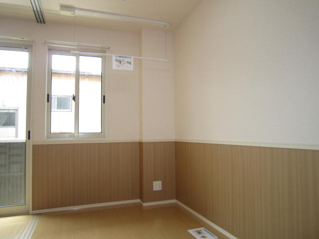 その他部屋・スペース　サービスルーム4帖