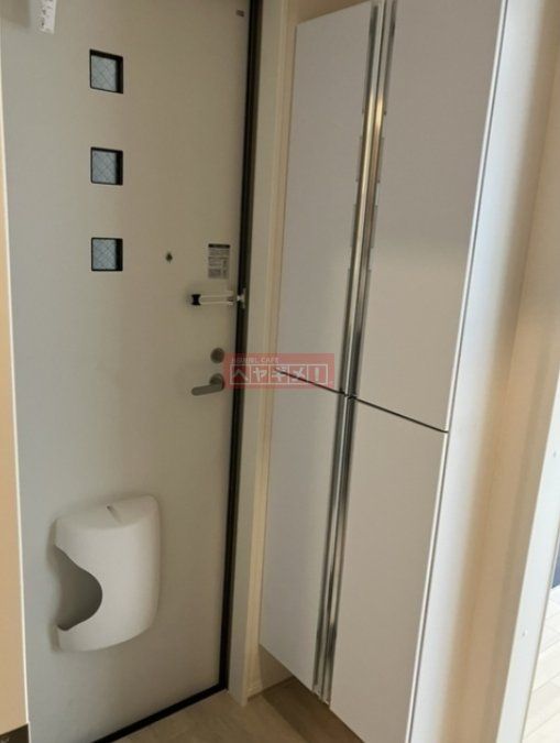 玄関　洗面