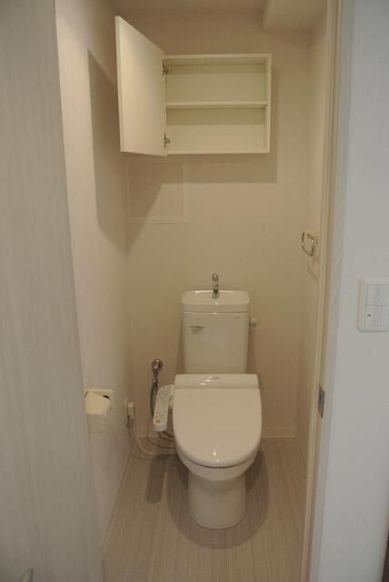 トイレ　シンプルで使いやすいトイレです