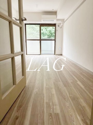 居室・リビング　洋室のお部屋です。