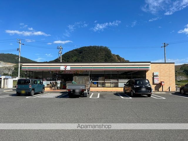 コンビニ　セブン－イレブン岡山御津草生店（コンビニ）まで5726m