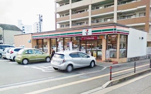 コンビニ　セブンイレブン福岡清水1丁目店（コンビニ）まで282m