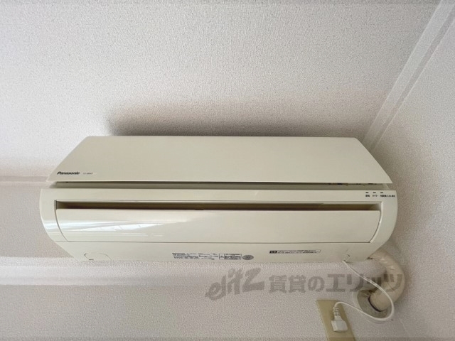 その他設備　給湯器リモコン