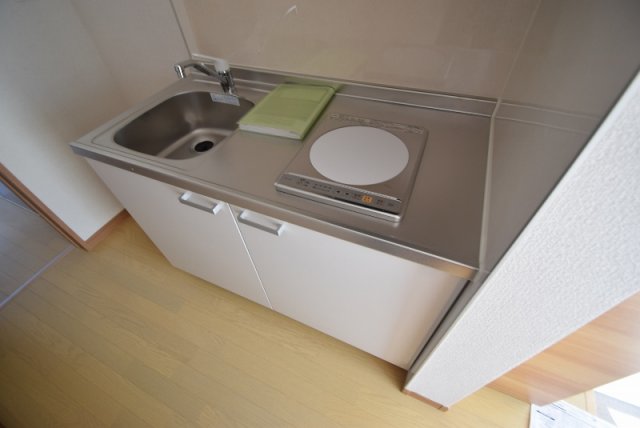 キッチン　ＩＨコンロでお手入れラクラク