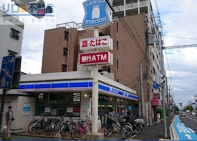 コンビニ　ローソン伊丹西台２丁目店（コンビニ）まで37m