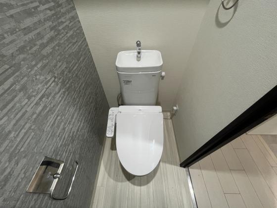 フジパレスシエスタのトイレ写真