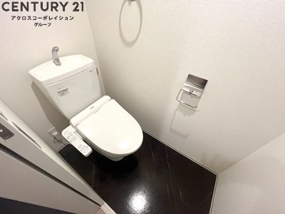 トイレ　温水洗浄便座付きでおすすめ！