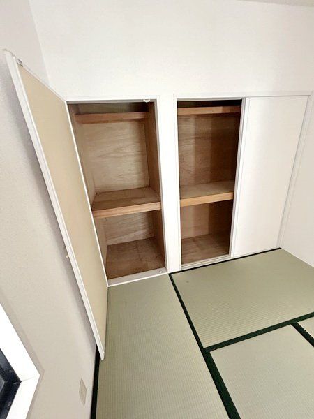 収納　入居中の為、別号室写真
