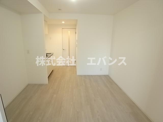 ジーメゾン千葉村田町ヘルミの居間写真