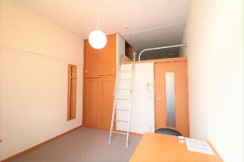 居室・リビング　当社人気のロフトタイプ！開放的なお部屋が好きな人へ